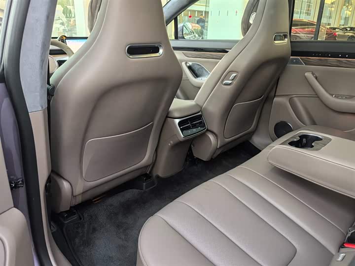 Luxeed R7 2025 2025款 增程 251km Max