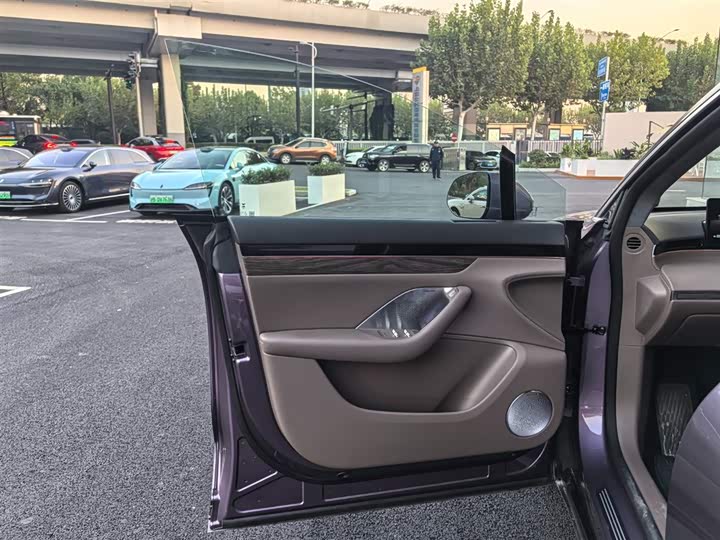 Luxeed R7 2025 2025款 增程 251km Max