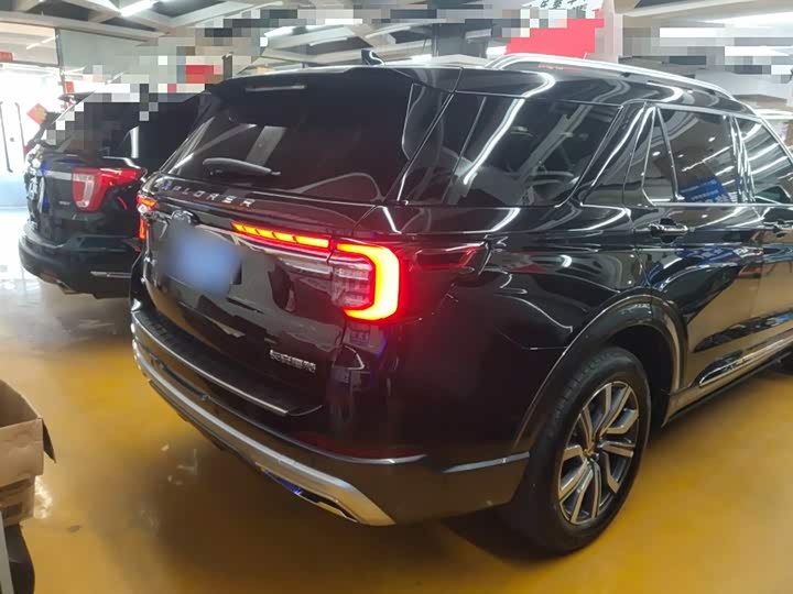 Ford Explorer 2023 2023款 EcoBoost 285 四驱钛金版 7座