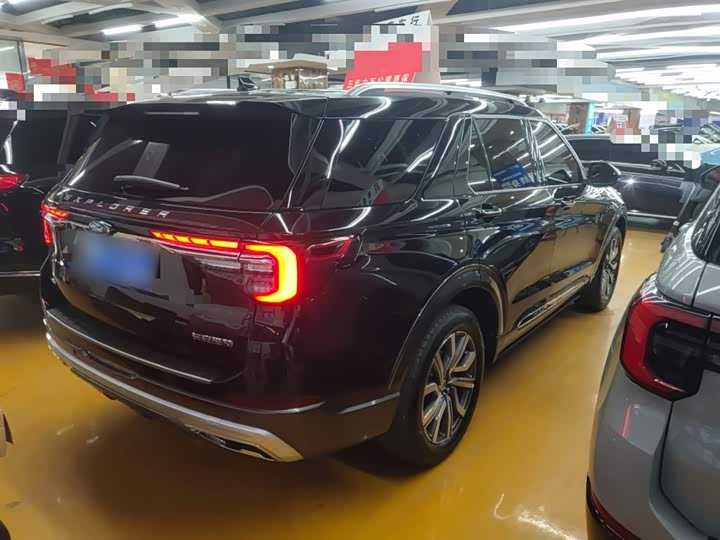 Ford Explorer 2023 2023款 EcoBoost 285 四驱钛金版 7座