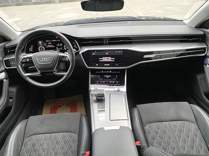 Audi A7L 2024 2024款 45 TFSI quattro 奢享型