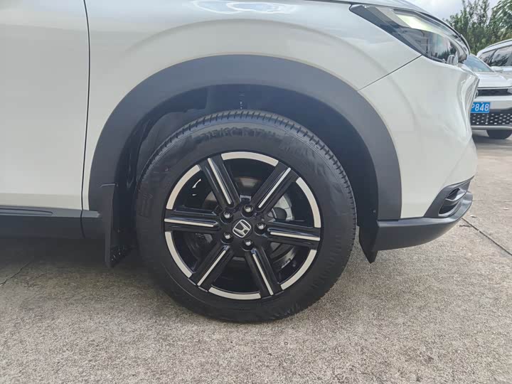 Honda Vezel 2023 2023款 1.5L CVT精英版