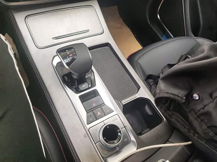 Jetour X70 Plus 2025 2025款 冠军版 1.5T DCT冠军PRO 5座