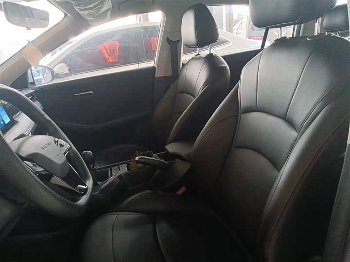 Roewe i5 2023 2023款 1.5L 手动舒享版