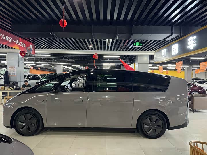 LiXiang Mega 2024 2024款 Ultra