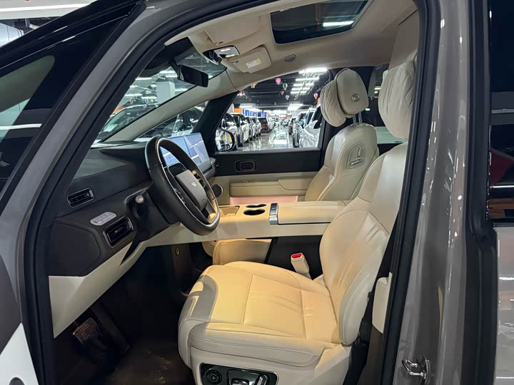 LiXiang Mega 2024 2024款 Ultra