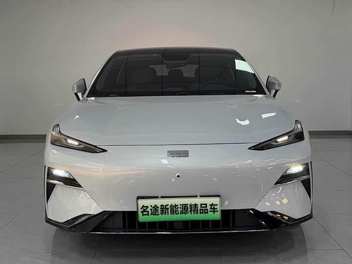 Geely Galaxy E8 2024 2024款 550km 后驱龙腾版