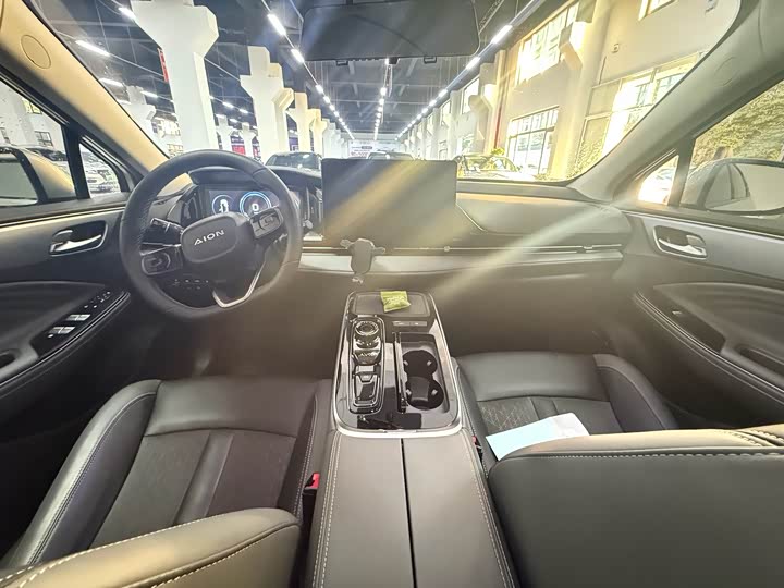 GAC Aion S Plus 2023 2023款 70 智领版 三元锂