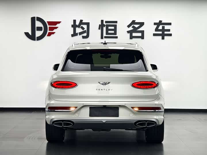 Bentley Bentayga 2023 2023款 4.0T V8 长轴距雅度版