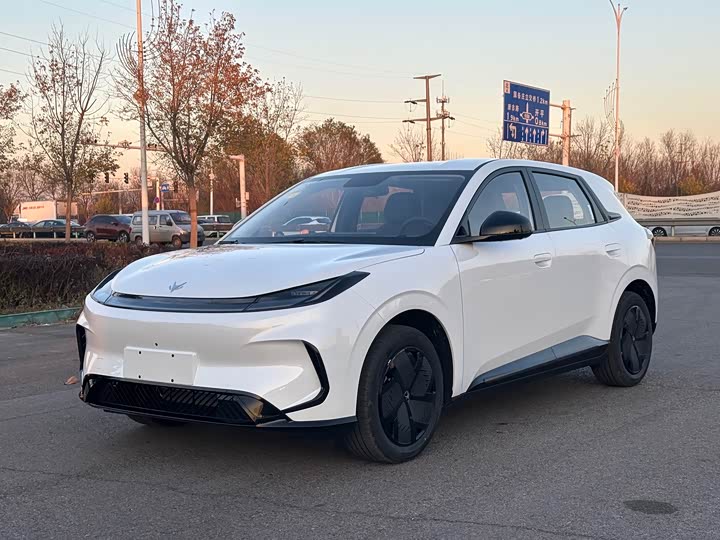 BAIC Arcfox T1 2025 2025款 425 PRO