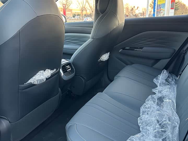 BAIC Arcfox T1 2025 2025款 425 PRO