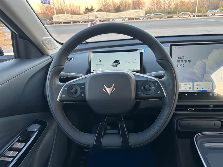 BAIC Arcfox T1 2025 2025款 425 PRO