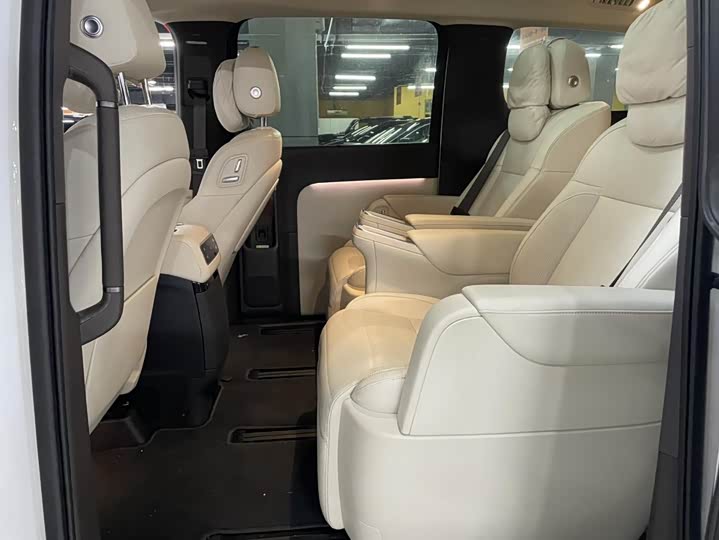 LiXiang Mega 2024 2024款 Ultra