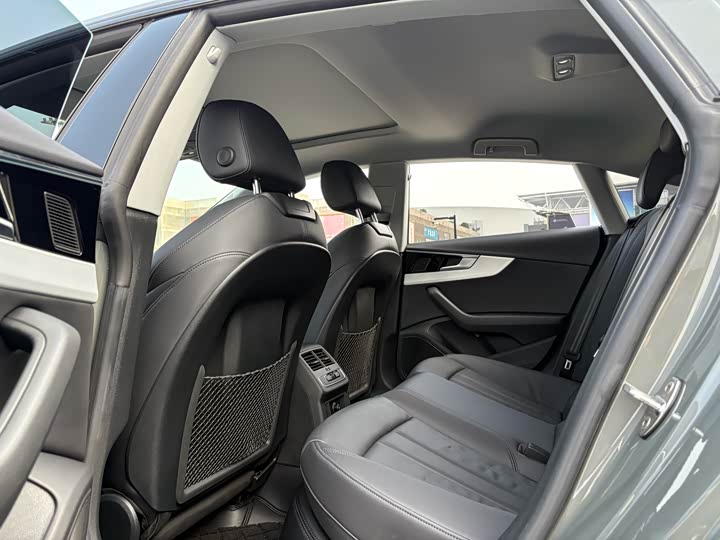 Audi A5 2024 2024款 Sportback 40 TFSI quattro 豪华动感型