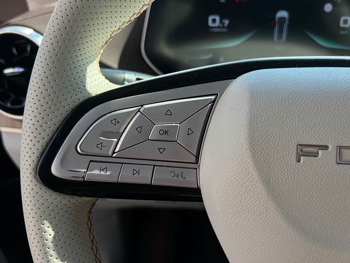 Dongfeng Forthing Yacht 2022 2022款 1.5T DCT逐浪版