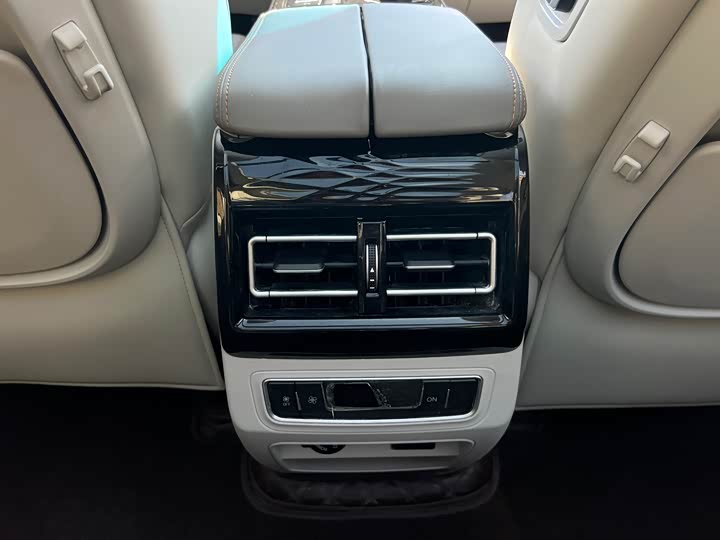 Dongfeng Forthing Yacht 2022 2022款 1.5T DCT逐浪版