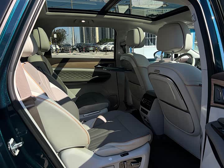 Dongfeng Forthing Yacht 2022 2022款 1.5T DCT逐浪版