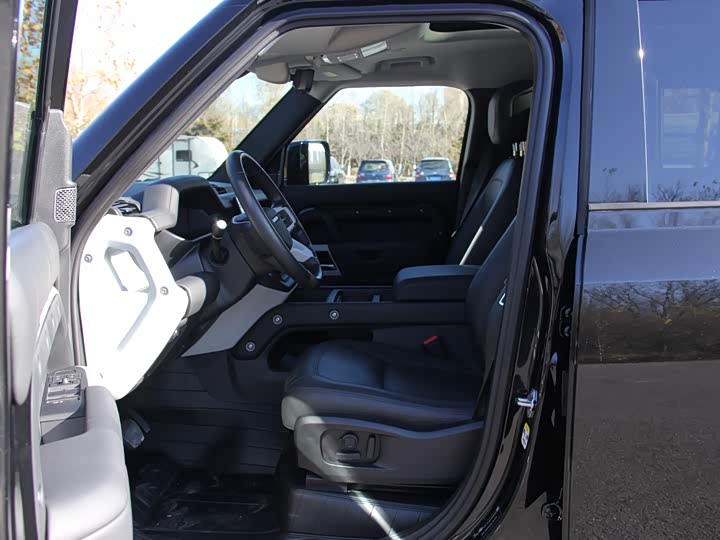 Land Rover Defender 2024 2024款 110 3.0T P400 XS