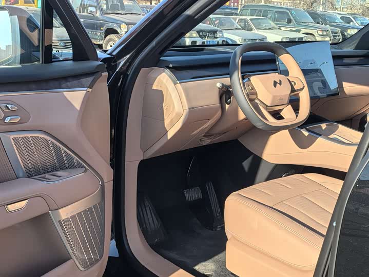 Nio Onvo L90 2025 2025款 Max 六座版