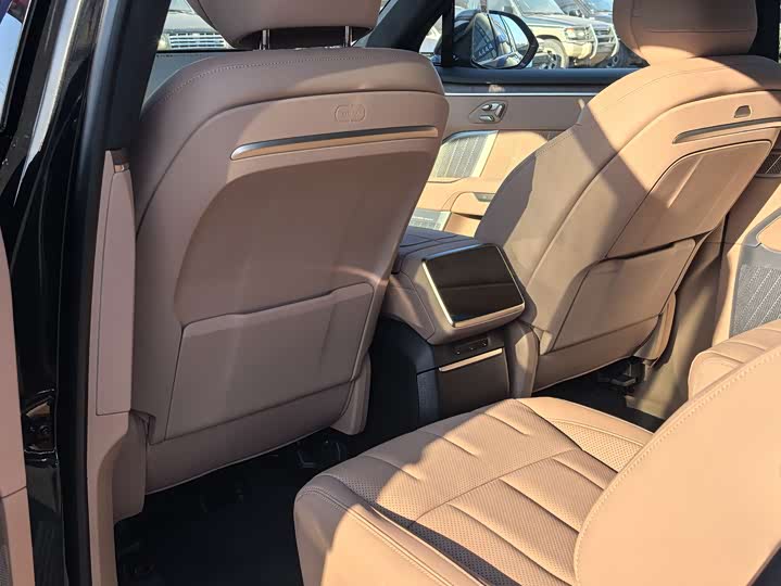 Nio Onvo L90 2025 2025款 Max 六座版