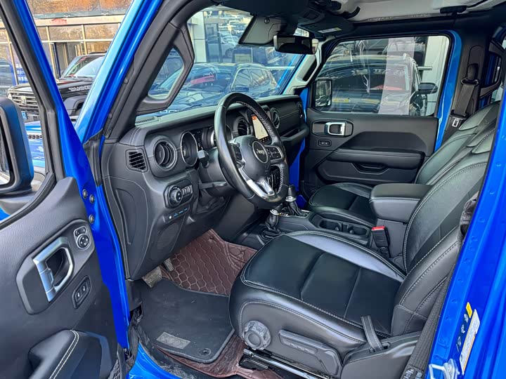 Jeep Wrangler Hybrid 2021 2021款 四门 2.0T 4xe 撒哈拉