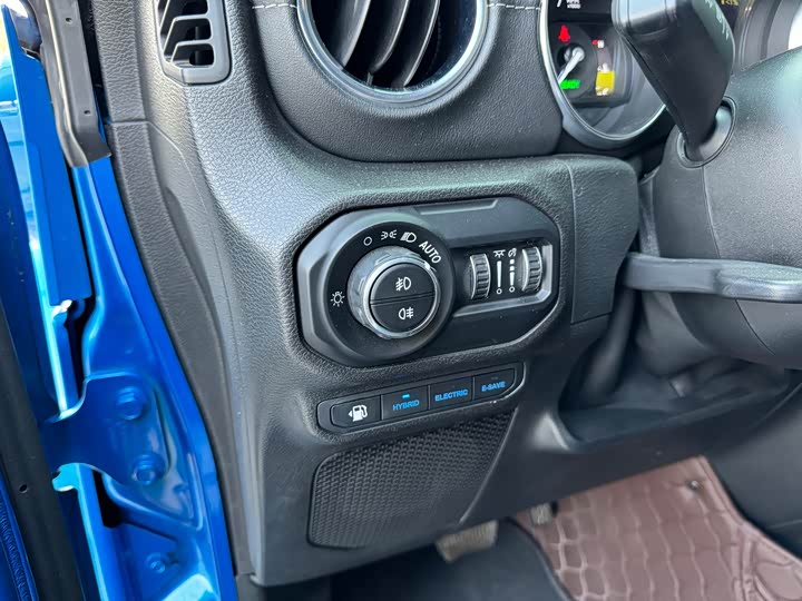 Jeep Wrangler Hybrid 2021 2021款 四门 2.0T 4xe 撒哈拉
