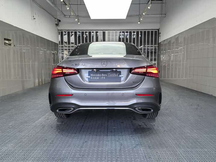 Mercedes-Benz A-Class 2025 2025款 A 200 L 时尚型