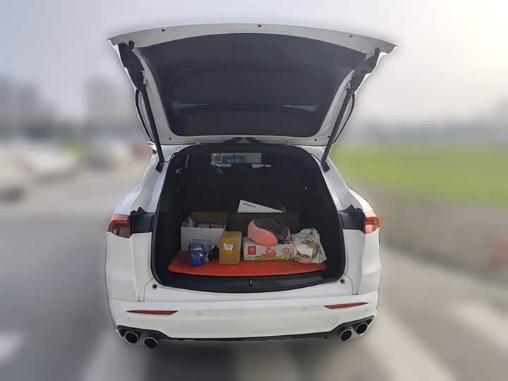 Maserati Grecale 2023 2023款 2.0T GT