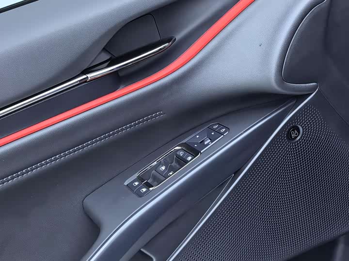 Ford Mondeo Sport (Evos) 2022 2022款 EcoBoost 245 运动版