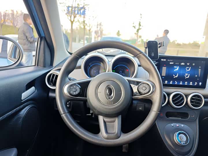 Ora Black Cat 2022 2022款 301km 基础型 三元锂