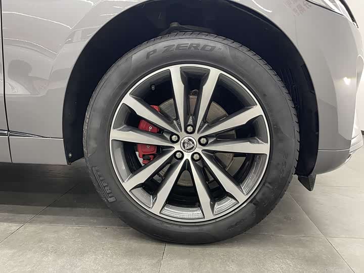Jaguar F-Pace 2024 2024款 P250 R-Dynamic SE