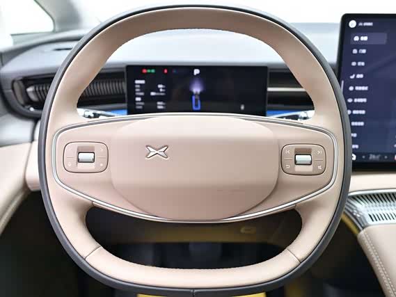 XPeng X9 2025 2025款 纯电 740超长续航 Max