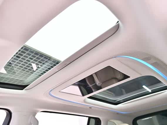 XPeng X9 2025 2025款 纯电 740超长续航 Max