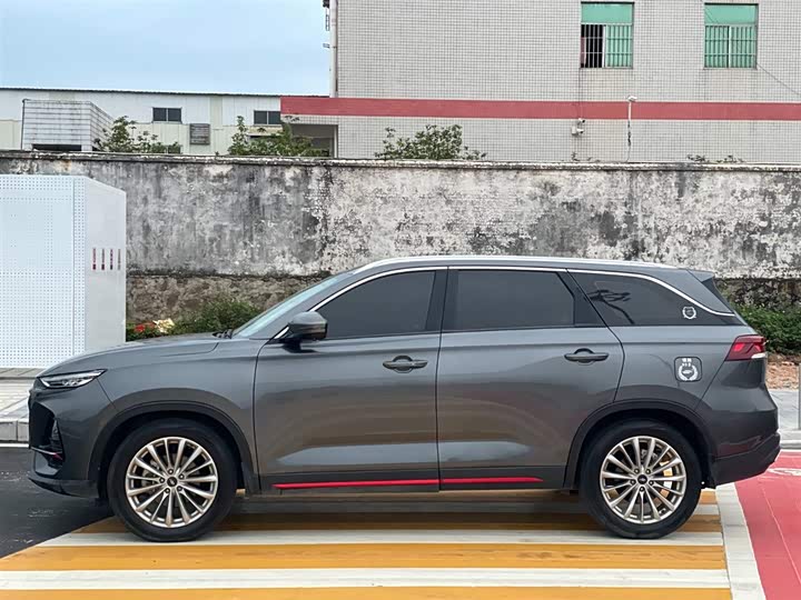 Changan Oshan X7 Plus 2022 2022款 1.5T 蓝鲸版自动尊贵型