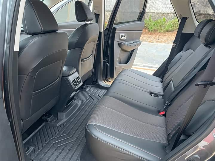 Changan Oshan X7 Plus 2022 2022款 1.5T 蓝鲸版自动尊贵型