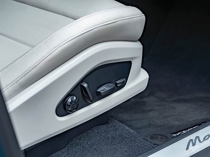 Porsche Macan EV 2024 2024款 Macan 长续航版