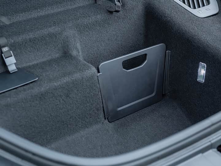 Porsche Macan EV 2024 2024款 Macan 长续航版