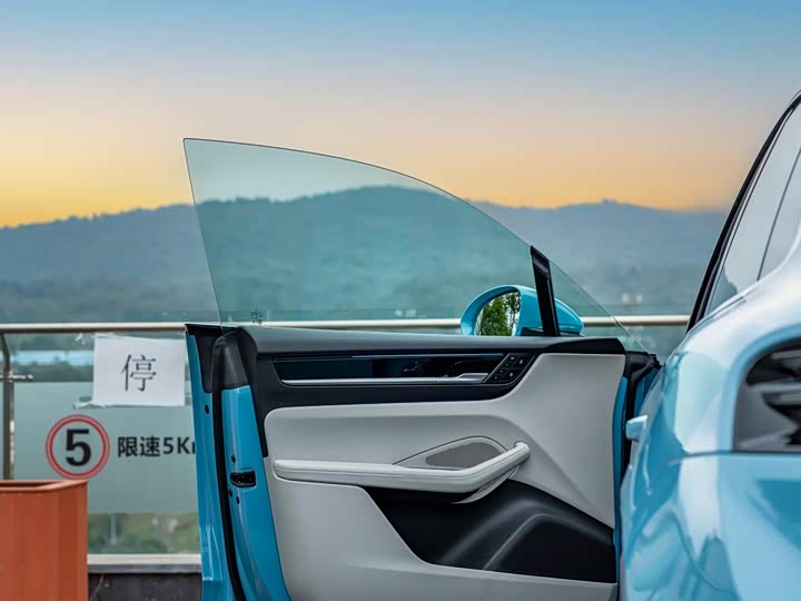 Porsche Macan EV 2024 2024款 Macan 长续航版