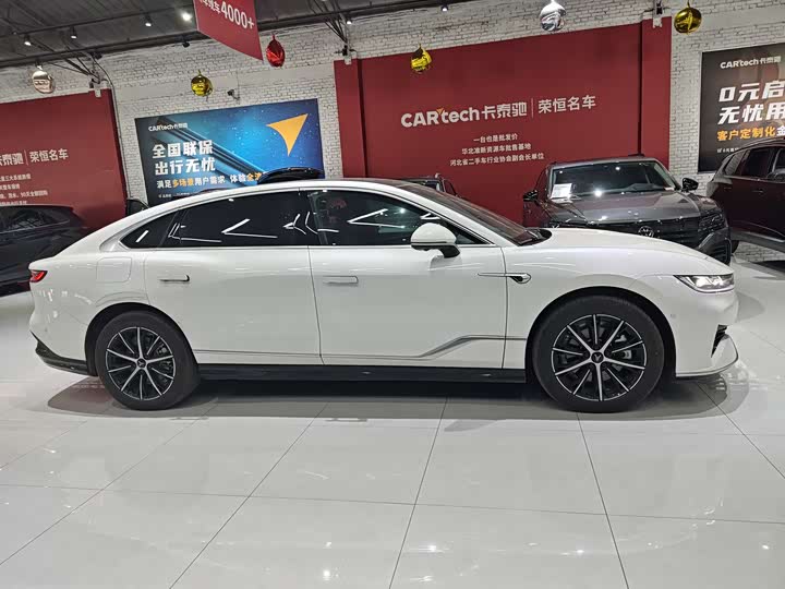 Voyah Passion 2024 2024款 PHEV 四驱超长续航行政版