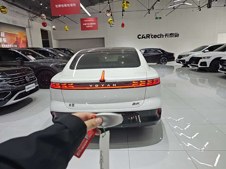 Voyah Passion 2024 2024款 PHEV 四驱超长续航行政版