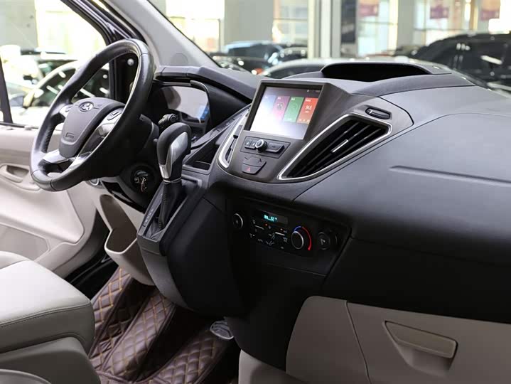 Ford Tourneo 2020 2020款 2.0T 自动精英版 国VI