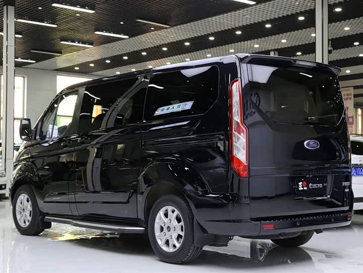 Ford Tourneo 2020 2020款 2.0T 自动精英版 国VI