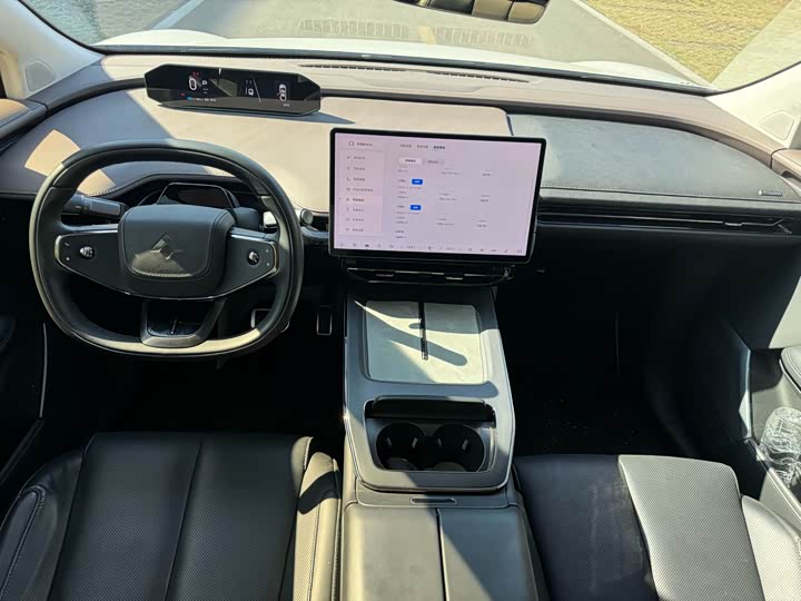 GAC Hyptec HT 2023 2023款 670 后驱特高压版