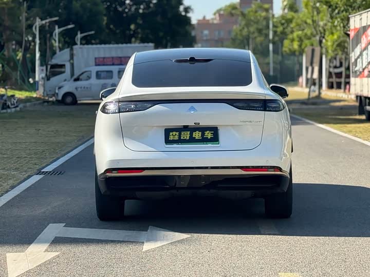 GAC Hyptec HT 2023 2023款 670 后驱特高压版