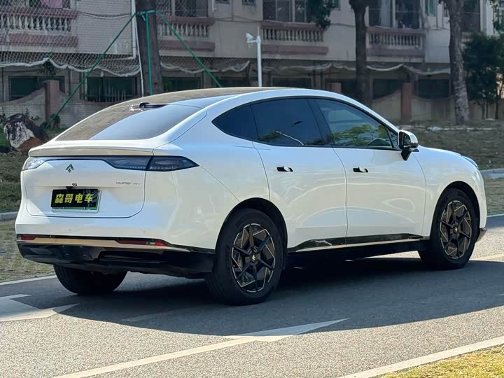 GAC Hyptec HT 2023 2023款 670 后驱特高压版