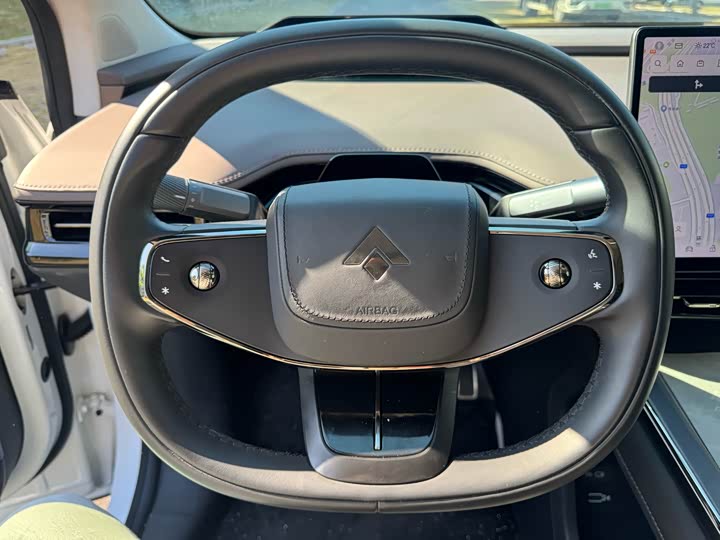 GAC Hyptec HT 2023 2023款 670 后驱特高压版