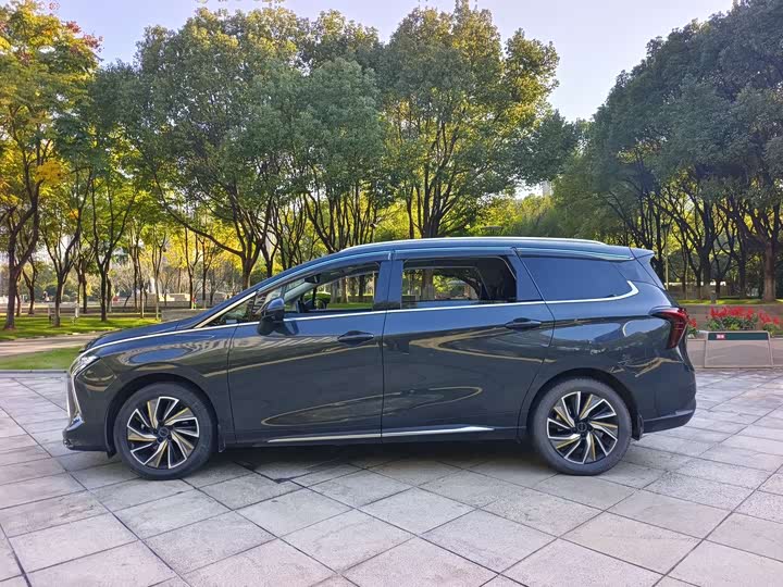 Dongfeng Forthing Yacht 2022 2022款 1.5T DCT逐浪版