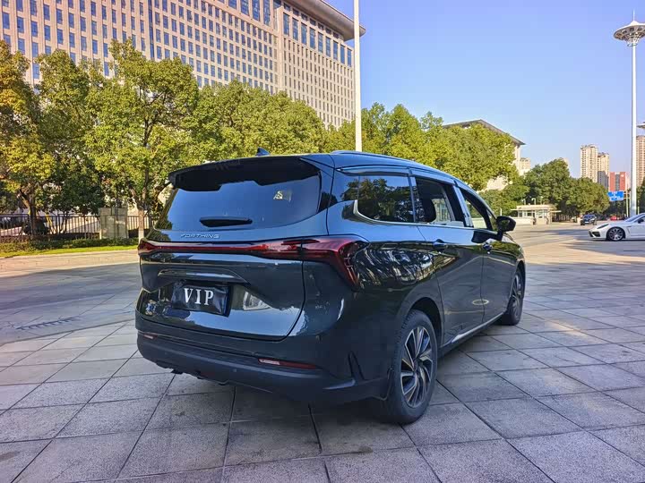 Dongfeng Forthing Yacht 2022 2022款 1.5T DCT逐浪版