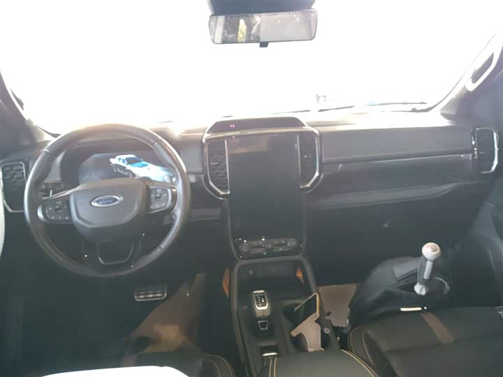 Ford Ranger 2023 2023款 野地四驱自动版 汽油