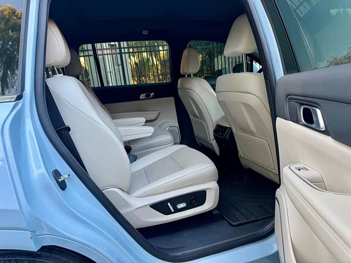 LiXiang One 2021 2021款 增程6座版